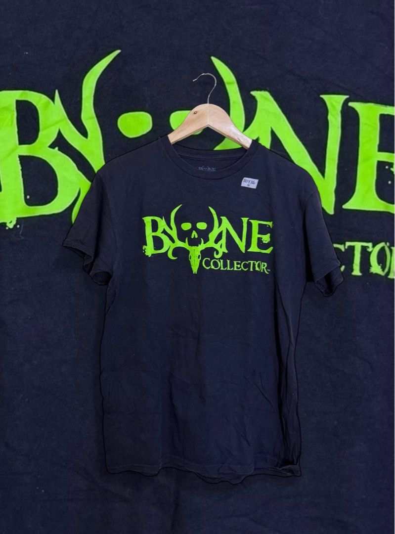 Y2k vibes Bone Collector shirt (Category: Tshirts & Polo Shirts ) located in Baguio. Submitted by thriftcraves (Listing ID 1376987371, Image 1). Description: Size:20x26 S Condition: Very Good Condition Color rate:9.5/10 Issue-None ⚠️This is a Thrifted Item only, Please manage your expectations ⚠️Color may Vary Due to Lighting ⚠️Need wash fresh from bale ⚠️No Cod ⚠️No returns/refund ⚠️flakers/joy miner will be added to story/ posted ⚠️1 day reserv