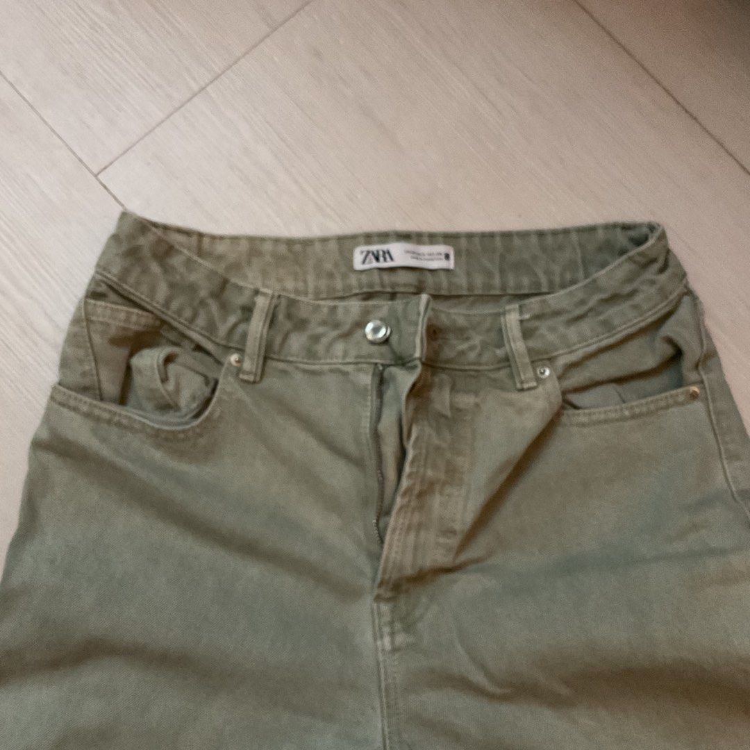 Zara green denim jeans pinterest (Category: Jeans) located in Taguig. Submitted by agsrx (Listing ID 1379362719, Image 1). Description: mom jeans, eur size 38 on tag rarely used 😅 rfs: decluttering MOP: GCash Shipping fee not included 🚛: Grab or Lalamove.