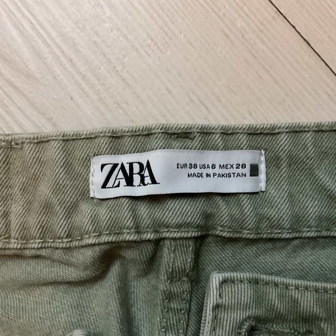 Zara green denim jeans pinterest (Category: Jeans) located in Taguig. Submitted by agsrx (Listing ID 1379362719, Image 2). Description: mom jeans, eur size 38 on tag rarely used 😅 rfs: decluttering MOP: GCash Shipping fee not included 🚛: Grab or Lalamove.