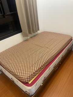 由 qq551638885109 (刊登 ID 1379682082，圖片 1) 提交，位於 的 (類別：)，說明：。