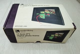 Digital Photo Frame (Never Used)