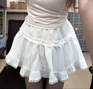 白色花邊蕾絲半身蛋糕裙64228595224065110