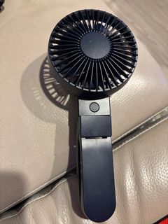 由 a092822188 (刊登 ID 1379686707，圖片 1) 提交，位於 的 (類別：)，說明：。