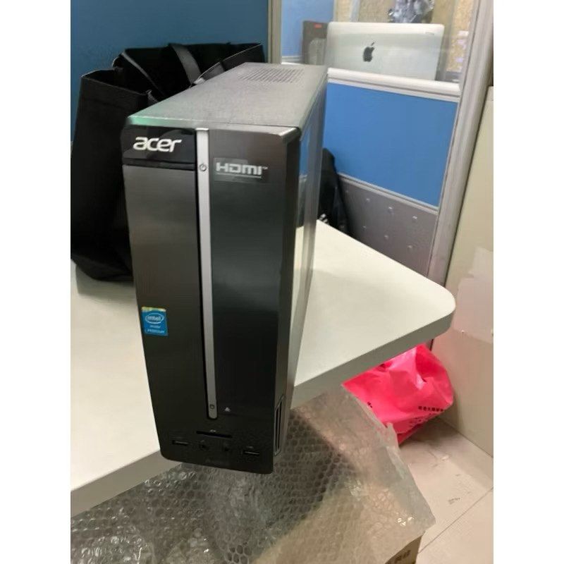 由 chang12344321 (刊登 ID 1379534460，圖片 1) 提交，位於 台北市 (Taipei) 的 ACER Aspire XC-603 Intel Pentium J2900 8G 512G SSD 桌上型電腦 (類別：桌上電腦或筆記型電腦)，說明：功能正常 good condition 。