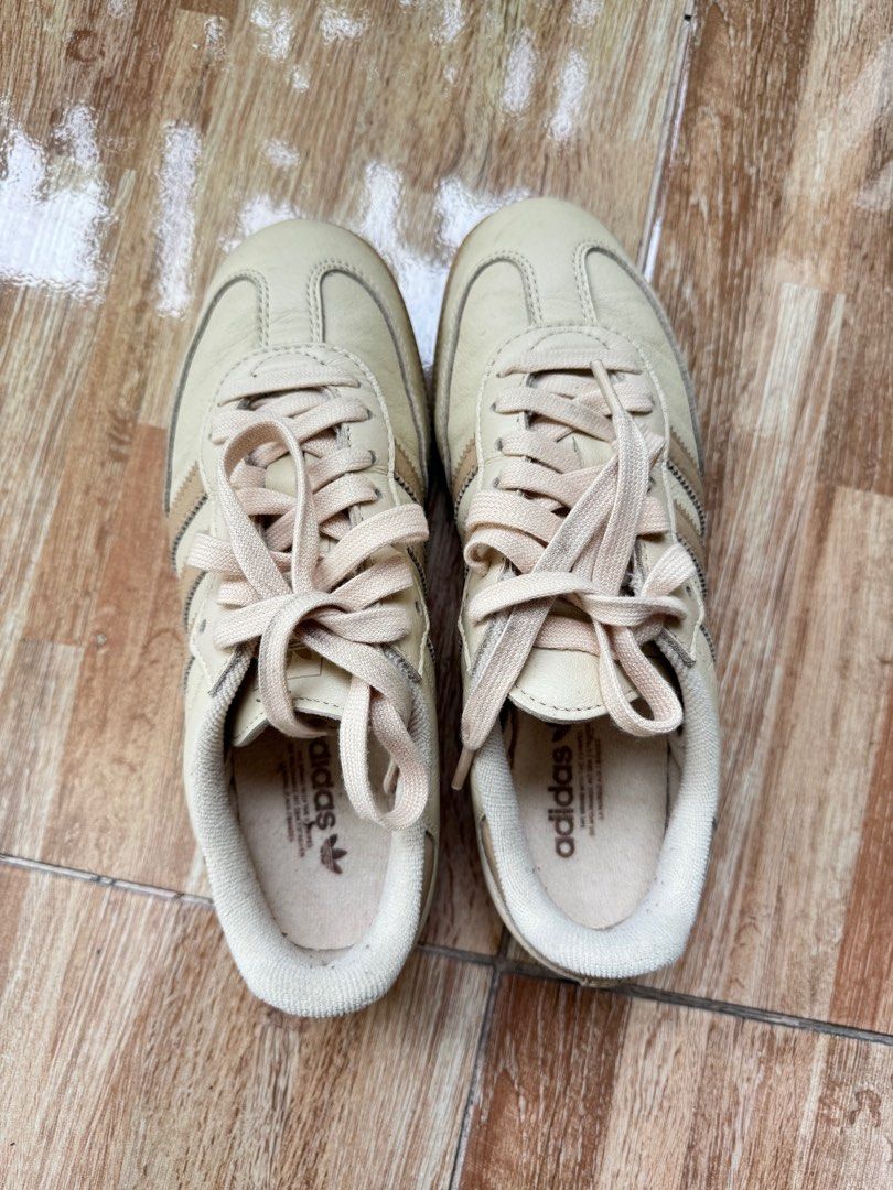 Adidas Samba US 4.5 Beige (Category: Sneakers) located in Santa Ana. Submitted by davyjoy (Listing ID 1379525513, Image 2). Description: Adidas Samba US 4.5 Beige Original Like new.