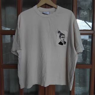 (Kategori: ) berada di . Dikirim oleh royke_weley (ID iklan 1379658806, Gambar 1). Deskripsi: .