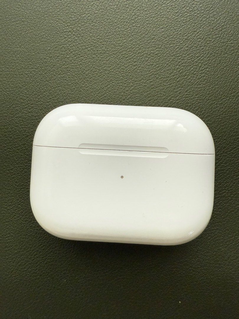 Apple AirPods Pro (Lightning) - Authentic63231134067971111