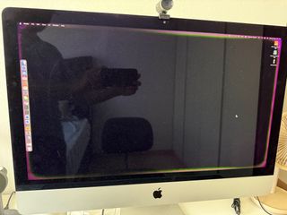 (Category: ) located in . Submitted by isneakerheads (Listing ID 1379525977, Image 1). Description: .