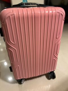 由 elsahong23 (刊登 ID 1379619024，圖片 1) 提交，位於 的 (類別：)，說明：。