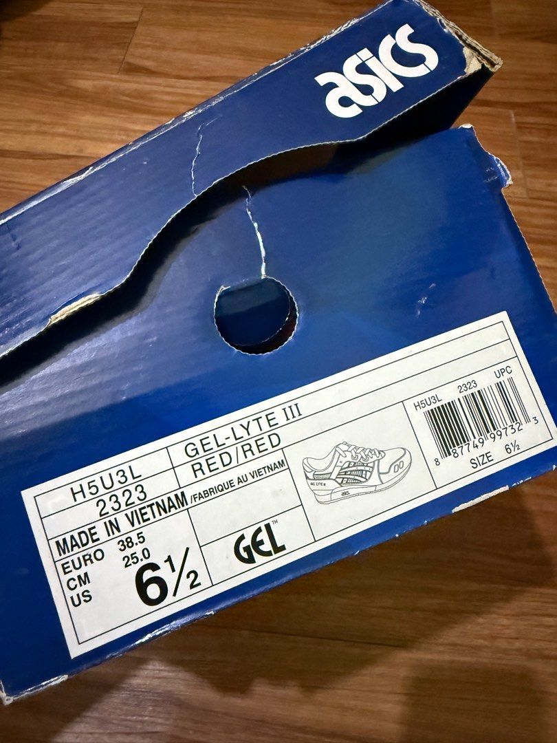 Asics Gel-Lyte III (Category: Sneakers) located in Quezon City. Submitted by matcharapp (Listing ID 1379594464, Image 3). Description: .