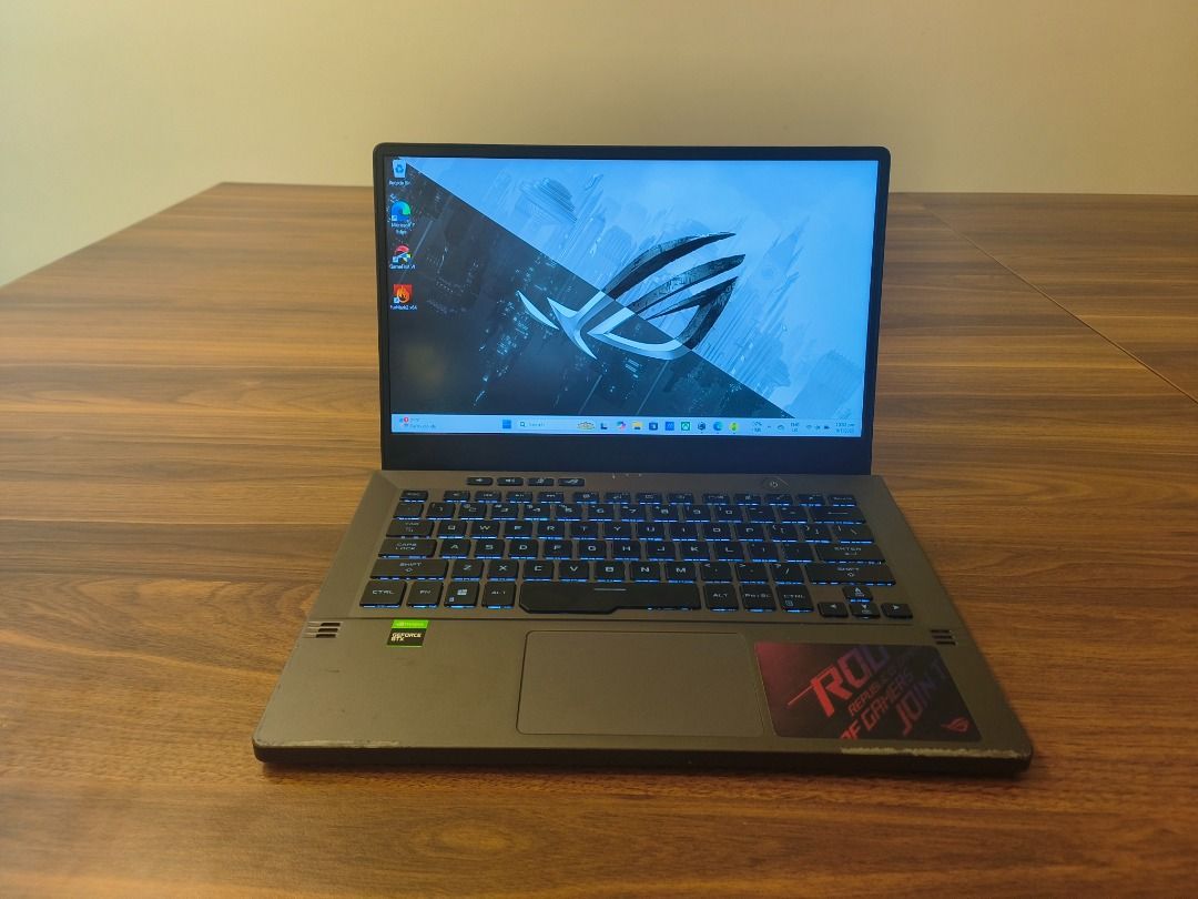  Asus ROG zephyrus Gaming Laptop63168948743299111