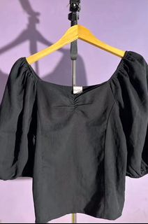 (Kategori: ) berada di . Dikirim oleh wardrobekarmena (ID iklan 1379626814, Gambar 1). Deskripsi: .