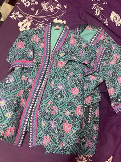 (Category: ) located in . Submitted by shoppeeeee (Listing ID 1379598387, Image 1). Description: .