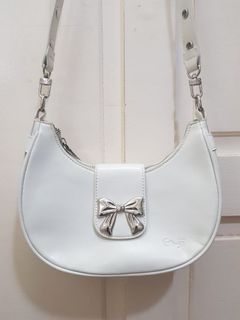 (Kategori: ) berada di . Dikirim oleh angelina46975 (ID iklan 1379713693, Gambar 1). Deskripsi: .