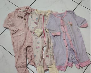 (Kategori: ) berada di . Dikirim oleh ichyzachra (ID iklan 1379544975, Gambar 1). Deskripsi: .