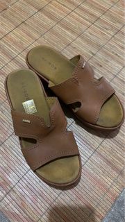 (Kategori: ) berada di . Dikirim oleh dkdina12 (ID iklan 1379622950, Gambar 1). Deskripsi: .
