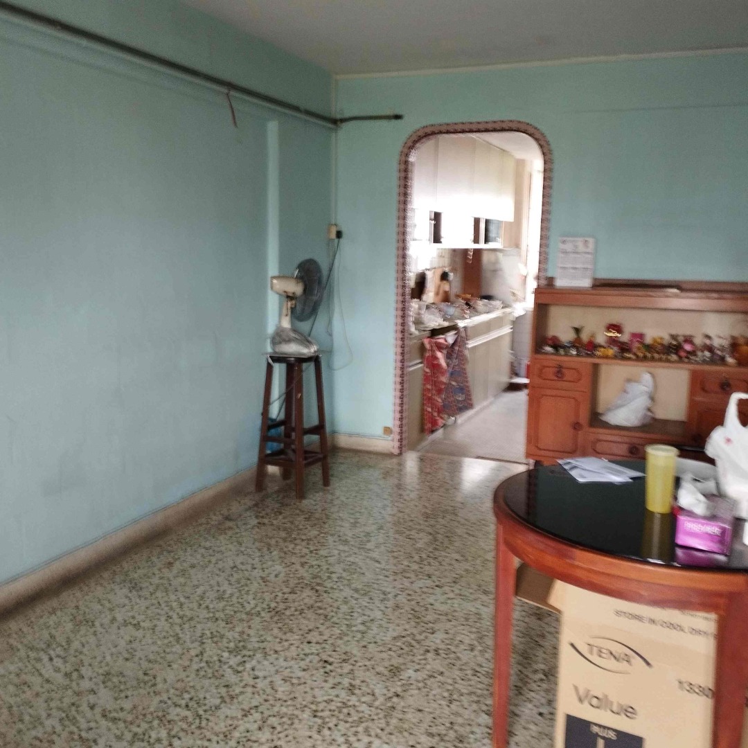 (Category: ) located in . Submitted by yclim8 (Listing ID 1379667786, Image 1). Description: .