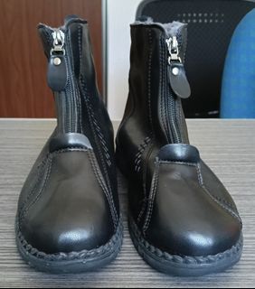 (Category: ) located in . Submitted by ainzurah (Listing ID 1379571833, Image 1). Description: .