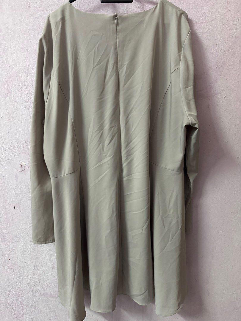 Blouse (Category: Blouses) located in Seremban. Submitted by hastiaa (Listing ID 1379654052, Image 3). Description: .