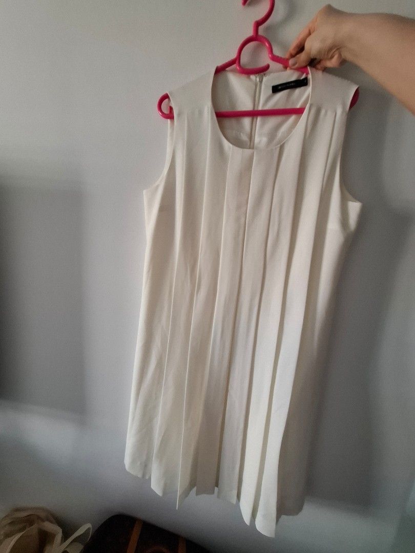 Brand New! G2000 Women White Pleated Dress Size 40, Women's