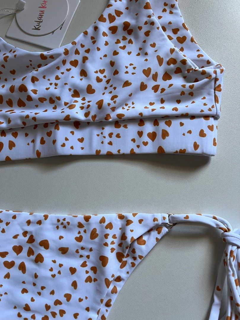 BRANDED! two piece bikini (Category: Bikinis & Swimsuits) located in Cebu City. Submitted by mendycloset (Listing ID 1379661044, Image 2). Description: .