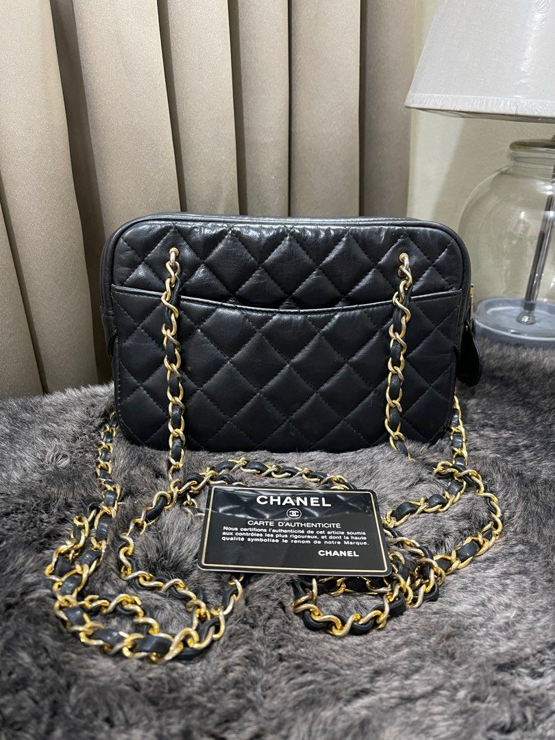Chanel Matelasse Chain Bag (Category: Luxury Bags & Wallets) located in Quezon City. Submitted by theluxurycityph. (Listing ID 1379552035, Image 1). Description: Chanel Matelasse Shoulder Chain Bag crossbody Holo Intact and card We are delighted to let you know that we are now accepting Credit Cards, Debit Cards, and Mobile Payment Apps. Shopping just got easier! 💛 Buy Now Pay Later 3 Months 0% Interest Installment for BDO Cards *additional 5% b