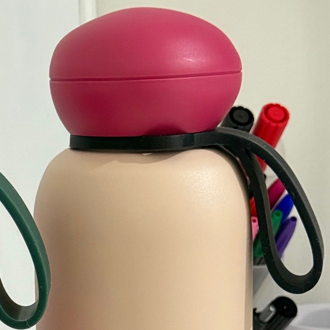 Chia | SUNNIES FLASK Charm Loop in Chia (Black) (Category: Water Bottles & Tumblers) located in Dagupan City. Submitted by why_m (Listing ID 1379674140, Image 3). Description: 📌LAST PRICE POSTED Just fitted. RFS: Color doesn’t go well with my bottle..