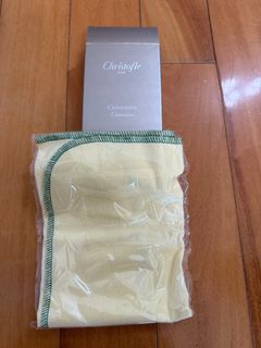 （分類：）位於 。 由 yy_0311 提交（商品編號 1379589855，圖片 1）。簡介： 。