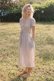 (Category: ) located in . Submitted by absolutebeaut (Listing ID 1379679082, Image 1). Description: .