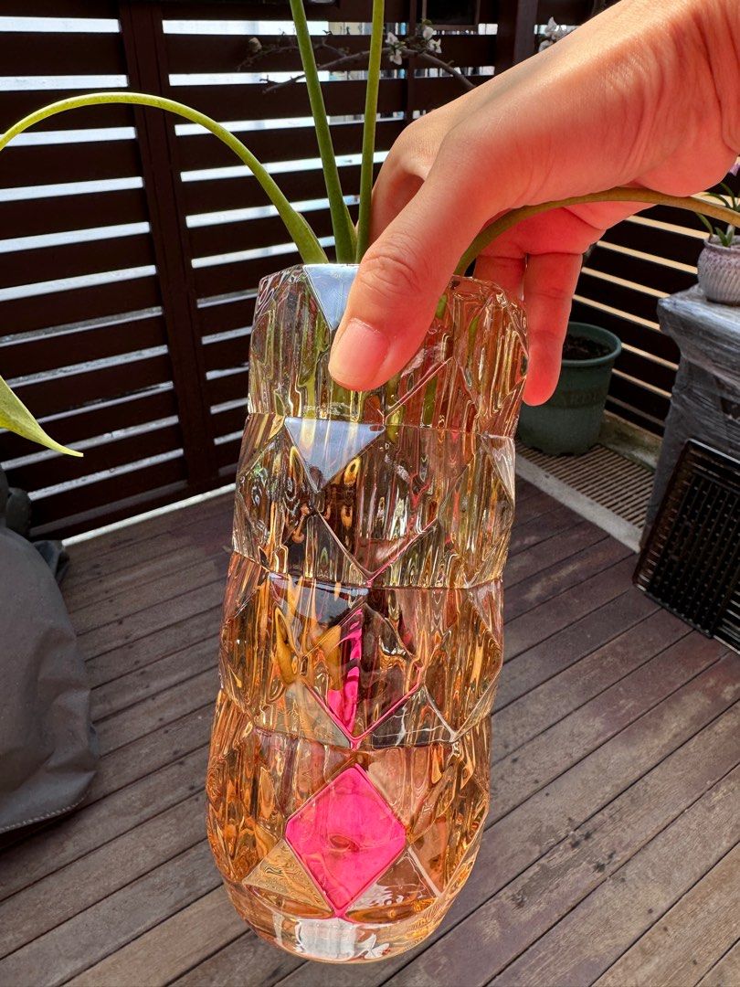 Crystal vase65074867641473111