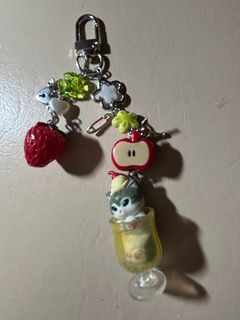 (Category: ) located in . Submitted by ganleeying73737 (Listing ID 1379556917, Image 1). Description: .
