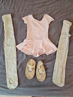 (Category: ) located in . Submitted by shopaholic_89 (Listing ID 1379530324, Image 1). Description: .