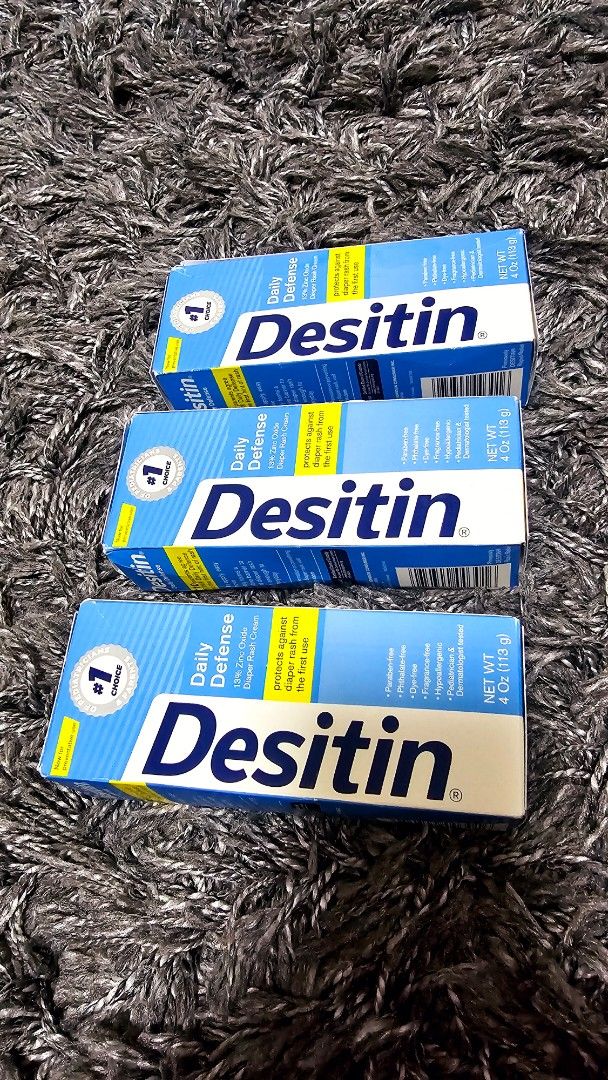 Desitin Daily Defense Diaper Rash Cream 4oz - 3 Boxes (Category: Diapers & Baby Wipes) located in Singapore. Submitted by iam_skye (Listing ID 1379720338, Image 1). Description: - Selling three boxes of Desitin Daily Defense diaper rash cream. - Each box contains 4 oz (113g) of cream. - New and unopened. - Ideal for protecting your baby's delicate skin. - Take all for 20$.