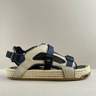 （分類：）位於 。 由 yy2424 提交（商品編號 1379636095，圖片 1）。簡介： 。