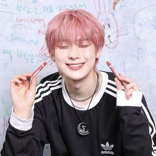 （分類：）位於 。 由 6chomint_zz 提交（商品編號 1379640319，圖片 1）。簡介： 。