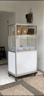 (Kategori: ) berada di . Dikirim oleh ditzy.goods (ID iklan 1379540711, Gambar 1). Deskripsi: .