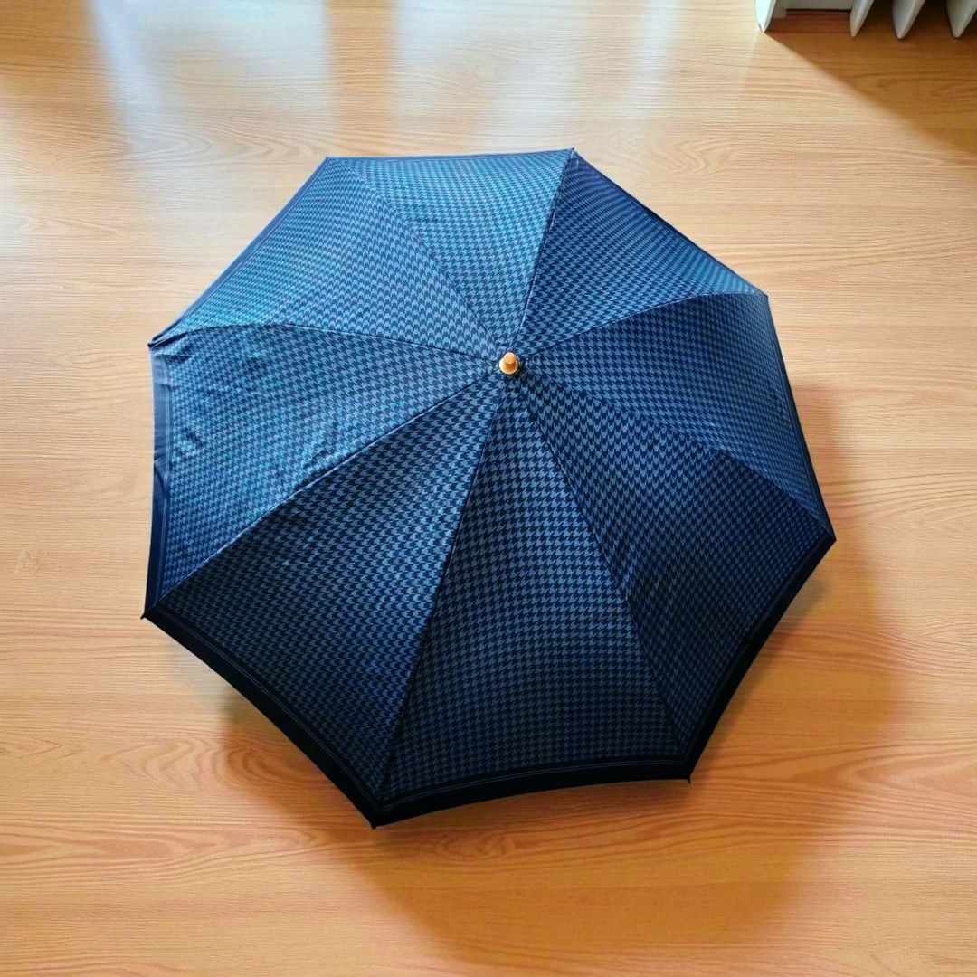 Folding umbrella japan surplus (Category: Umbrellas) located in Quezon City. Submitted by plantcorner (Listing ID 1379686942, Image 1). Description: Minor flaws kita sa pics Japan surplus.