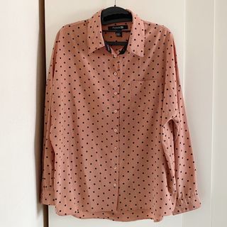 (Category: ) located in . Submitted by shopsundayx (Listing ID 1379589781, Image 1). Description: .