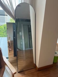 (Category: ) located in . Submitted by naomimkt (Listing ID 1379641955, Image 1). Description: .