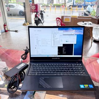 由 elba_digital (刊登 ID 1379567856，圖片 1) 提交，位於 的 (類別：)，說明：。