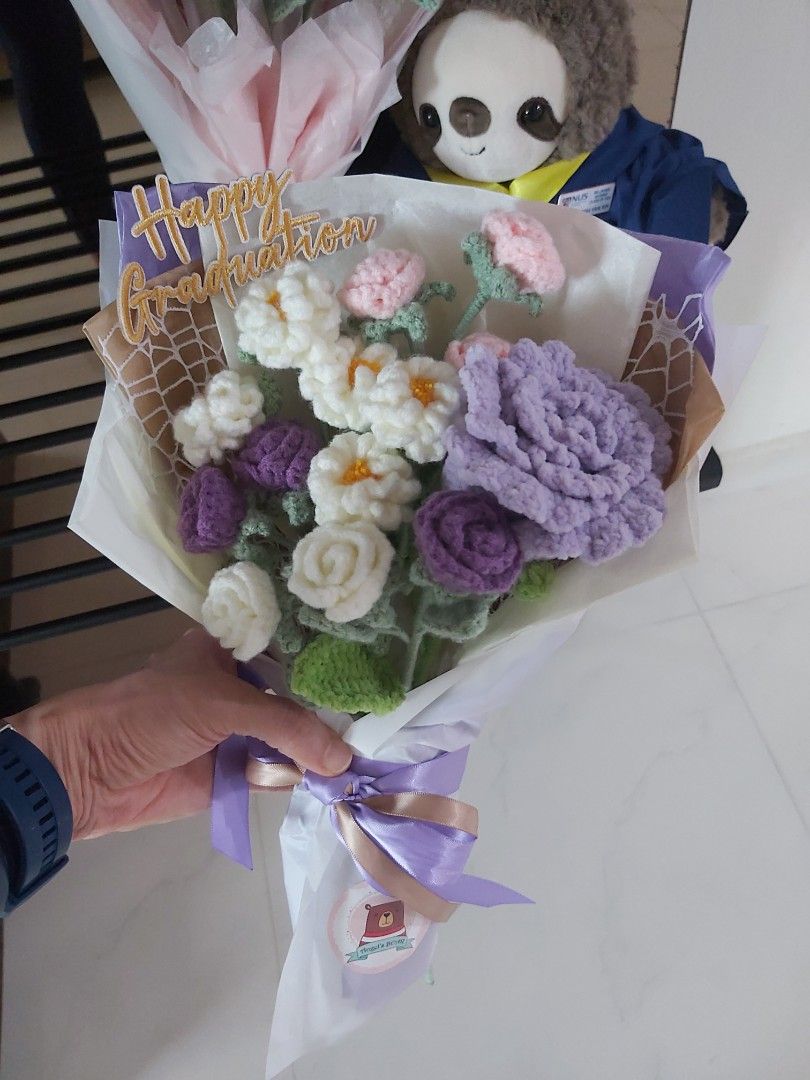 Graduation Crochet Flower Bouquet (Category: Handmade Craft) located in Singapore. Submitted by arty.angelng (Listing ID 1379658368, Image 2). Description: customisable.