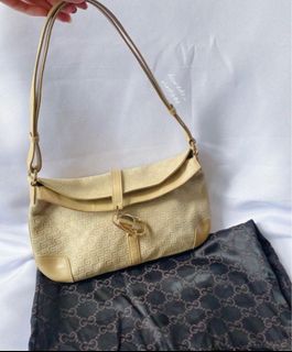 （分類：）位於 。 由 authentic.goods1999 提交（商品編號 1379622871，圖片 1）。簡介： 。