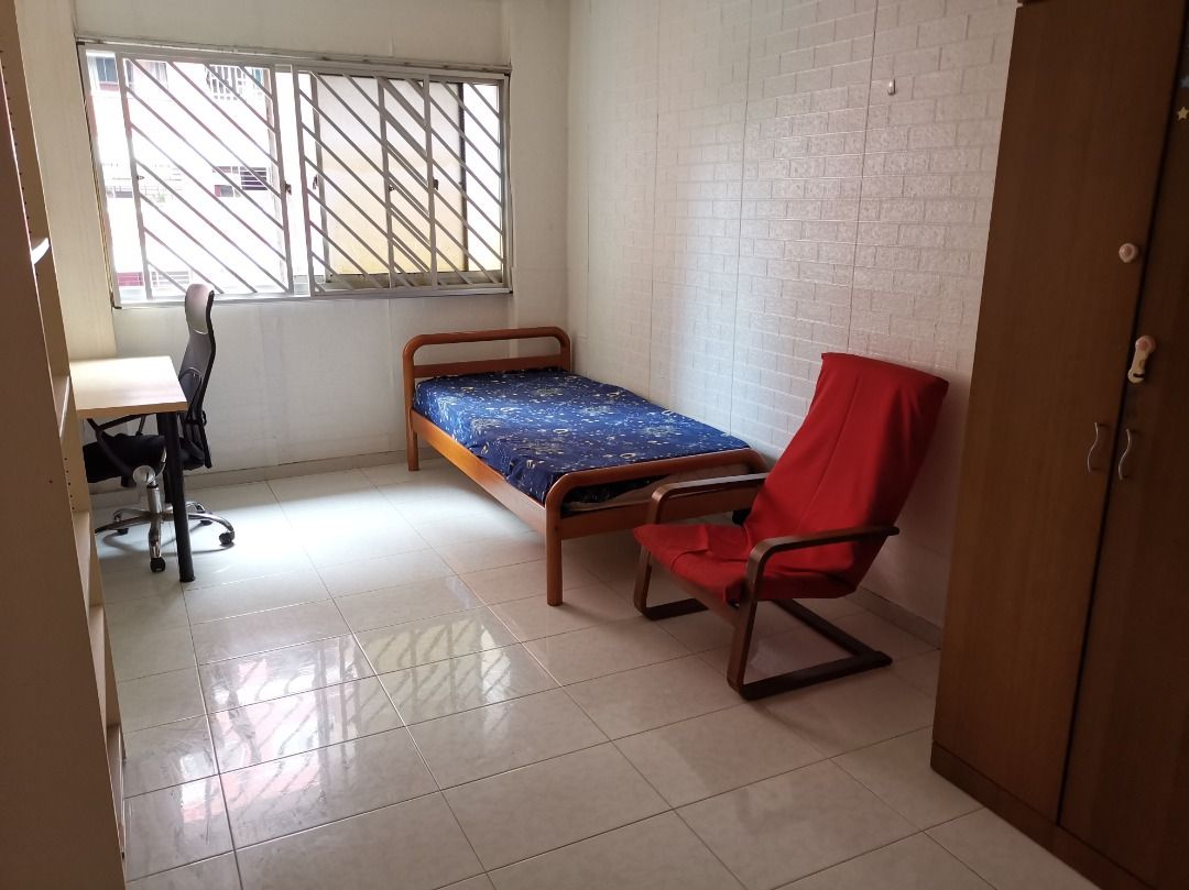 HDB Flat for Sale - 3 Bedrooms, Near Amenities63225678310657113