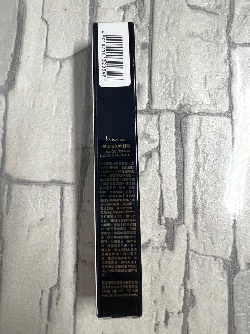 由 yu-ting1018 (刊登 ID 1379679916，圖片 3) 提交，位於 新北市 (New Taipei) 的 heme無瑕持久遮瑕蜜 -00 FAIR 6ml (類別：化妝品)，說明：可另外開賣貨亻更 原價3️⃣0️⃣0️⃣ 有效期限：2027/9/10 -校正泛紅、遮蓋黑眼圈、修飾暗沉 -質地輕盈水感無負擔，創造良好的延展性 -內含多重保濕成分，長效服貼不卡粉 -原產地: 台灣 -深、寬、高: 1.7x1.7x12cm -淨重: 27 g。