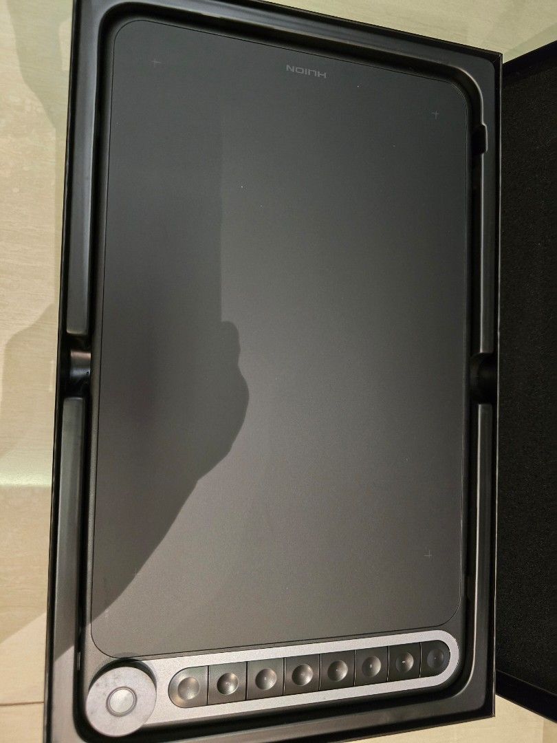 HUION Inspiroy Dial (Category: Office & Business Technology) located in Singapore. Submitted by skyong288 (Listing ID 1379695868, Image 1). Description: HUION Inspiroy Dial Q620M. Creative Pen Tablet. Never been used..