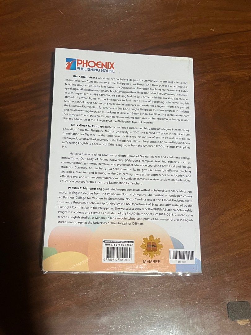 Integrated English for Effective Communication Grade 7 (Category: Textbooks) located in Quezon City. Submitted by chloe_declutter (Listing ID 1379558247, Image 2). Description: QC loc.