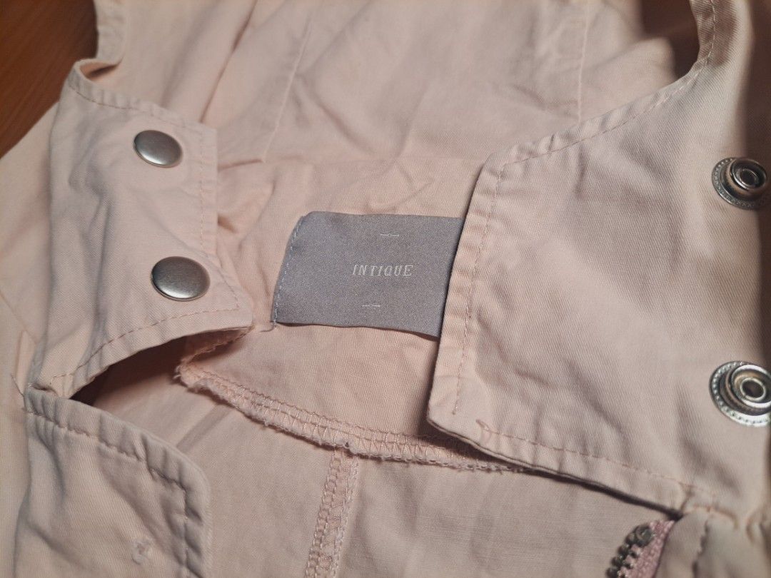Intique Blush pink off white Hooded Jacket (Category: Coats, Jackets and Outerwear) located in Angat. Submitted by Khyriosity (Listing ID 1379698620, Image 3). Description: Brand: Intique Hooded Jacket / Coat Blush pink with pink zipper lining Adjustable waist Pretty long length wise Sleeves are bit shorter Dm if interested for specific measurements.