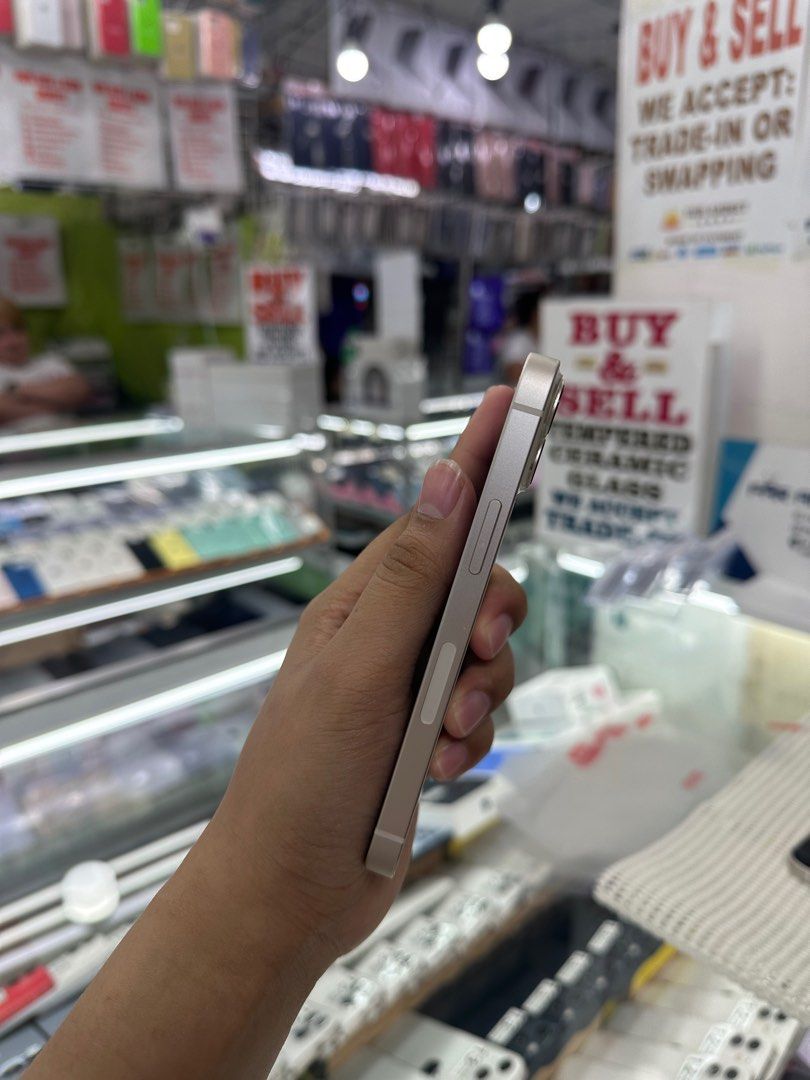 iPhone 13 Mini 512GB Factory Unlock No Issue Secondhand (Category: iPhone 13 Series) located in Pasig City. Submitted by FarAndRayShop (Listing ID 1379591783, Image 3). Description: OPEN FOR SWAP/SELLING/BUYING (RFS: Buy and Sell) Price: 19,999 iPhone 13 Mini 512GB •Factory Unlock •NO HIDDEN ISSUES •TEST TO SAWA •Authentic Phone Physical store in Greenhills Shopping Center XC-07 Stall Number Look For Rayray Or Anika NO CASH INSTALLMENT We are ope