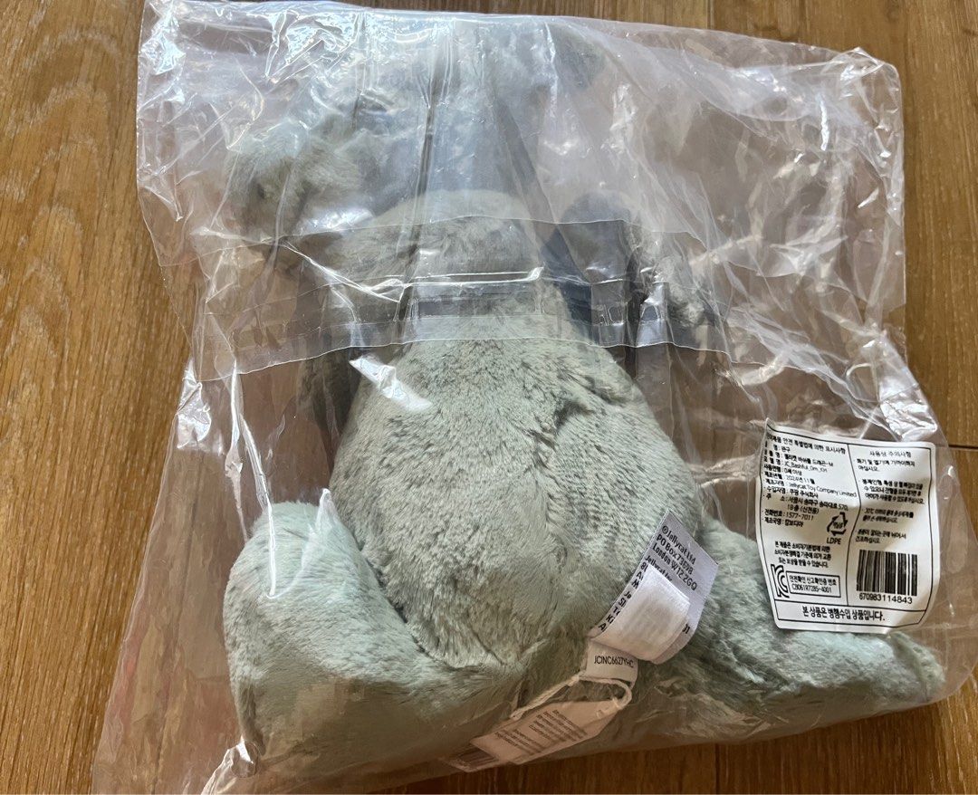 由 gintyh (刊登 ID 1379678615，圖片 2) 提交，位於 台中市 (Taichung) 的 全新Jellycat 小飛龍 (類別：嬰兒玩具)，說明：誠可議。