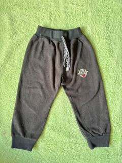 (Kategori: ) berada di . Dikirim oleh lianrisaqatri (ID iklan 1379708456, Gambar 1). Deskripsi: .